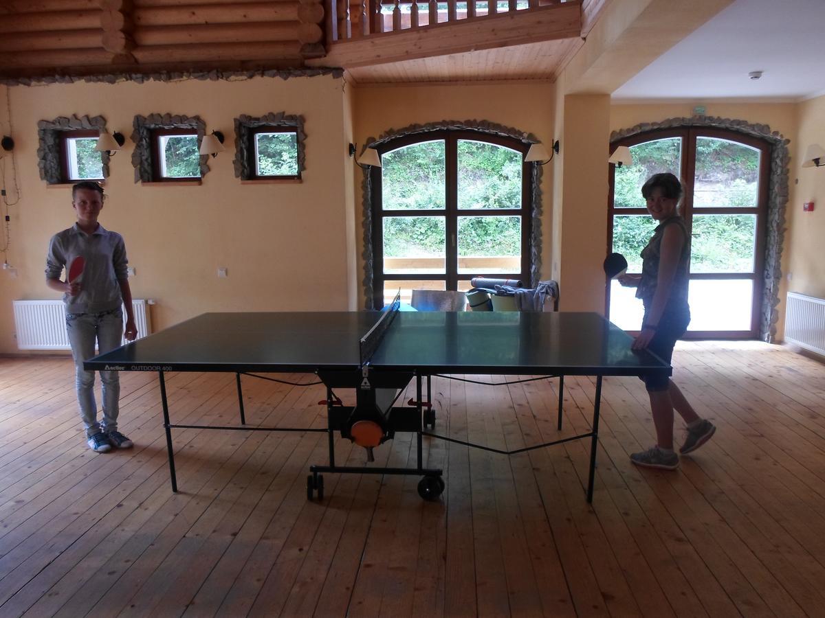 Hôtel Lev à Tukhlya Extérieur photo