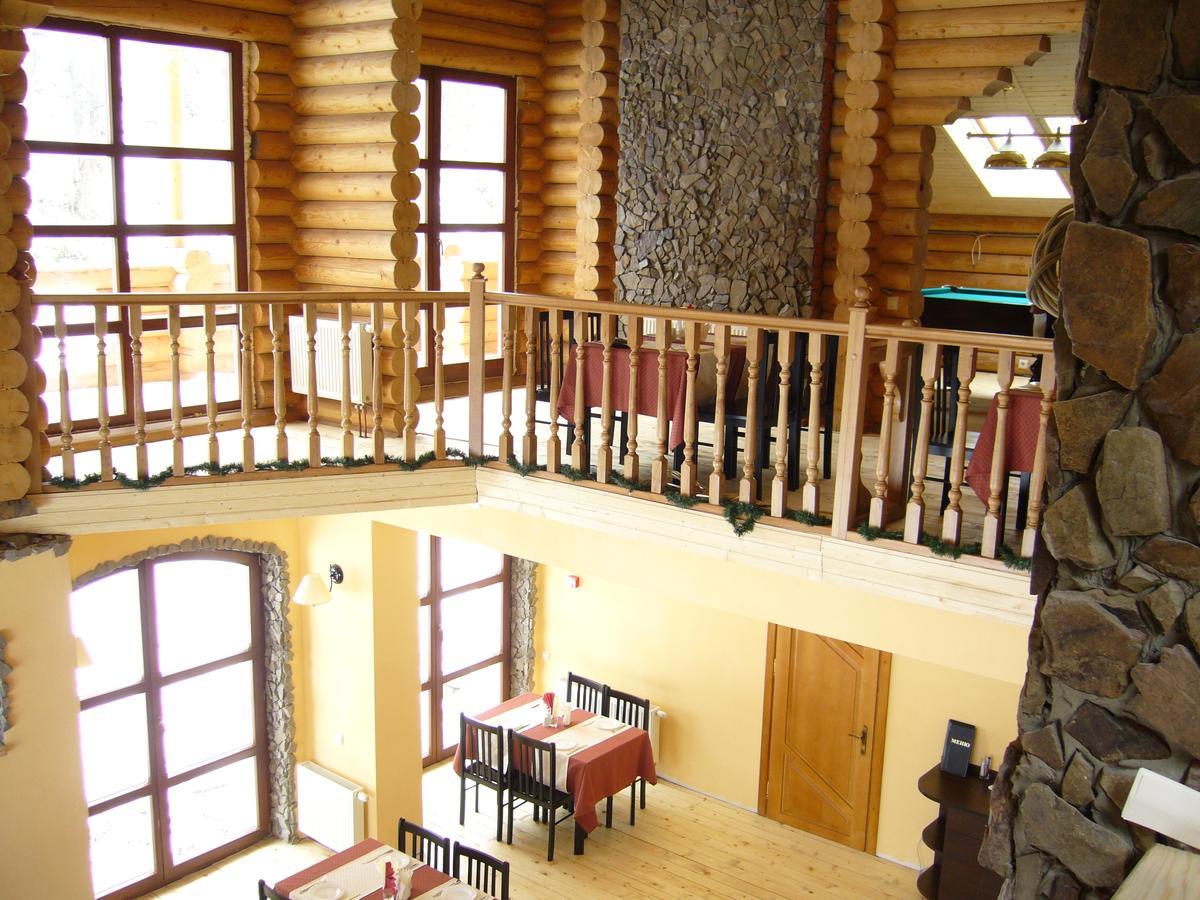 Hôtel Lev à Tukhlya Extérieur photo